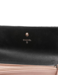 Portefeuille à rabat CHANEL cuir matelassé noir