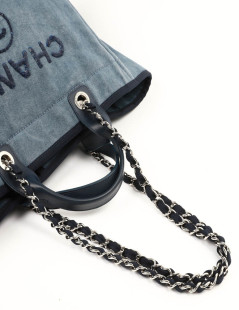 Sac CHANEL Deauville denim bleu