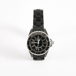 Montre CHANEL J12 céramique noire