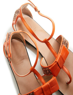 Sandales plates T 38 VIKTOR ROLF cuir et paillettes oranges