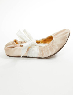 Ballerines T38,5 LANVIN en soie beige poudré