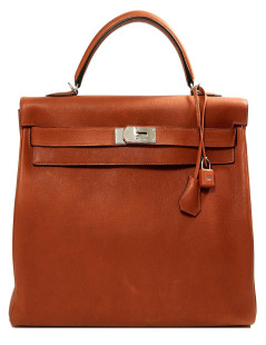 Kelly 40 HERMES cuir grainé fauve