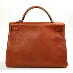 Kelly 40 HERMES cuir grainé fauve