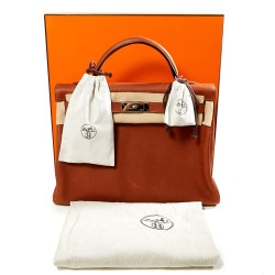 Kelly 40 HERMES cuir grainé fauve