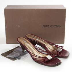 Sandales LOUIS VUITTON T36.5 python