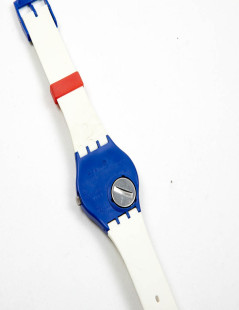 Montre SWATCH  design by JEAN JACQUES DE CASTELBAJAC