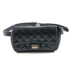 Ceinture Pochette CHANEL cuir matelassé noir