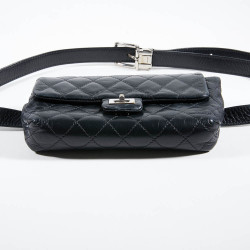 Ceinture Pochette CHANEL cuir matelassé noir