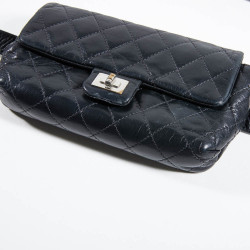 Ceinture Pochette CHANEL cuir matelassé noir