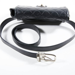 Ceinture Pochette CHANEL cuir matelassé noir