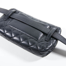 Ceinture Pochette CHANEL cuir matelassé noir