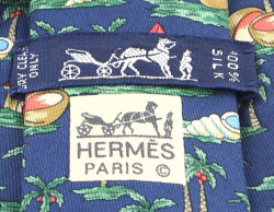 Cravate HERMES en soie imprimé tropical