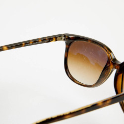 Lunettes de soleil RAY BAN marron 