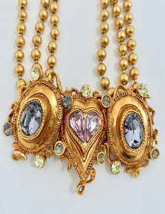 CHRISTIAN LACROIX Collier Ras de cou doré et strass