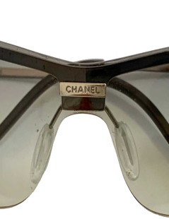 Lunettes de soleil CHANEL