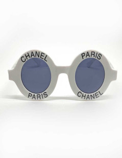 Lunettes de soleil CHANEL PARIS blanches