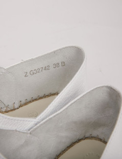 Chanel white leather espadrilles T38 