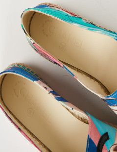 Espadrilles T38 CHANEL multicolores