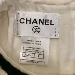 Robe T 40 CHANEL en laine beige et ganses noirs