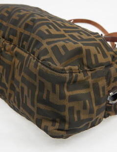 Sac FENDI toile monogramme 