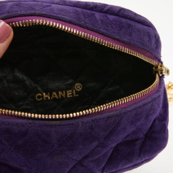 CHANEL Vintage purple velvet fanny pack