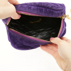 CHANEL Vintage purple velvet fanny pack