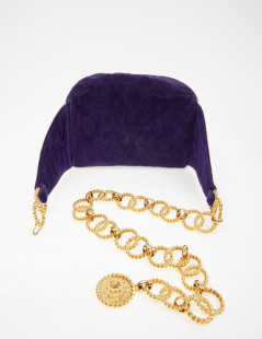 CHANEL Vintage purple velvet fanny pack