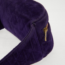 CHANEL Vintage purple velvet fanny pack