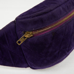 CHANEL Vintage purple velvet fanny pack