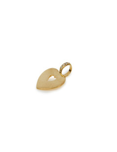 POIRAY Coeur secret pendant in 18 carats gold