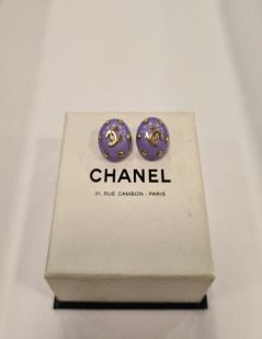 CHANEL clips perles mauve Vintage