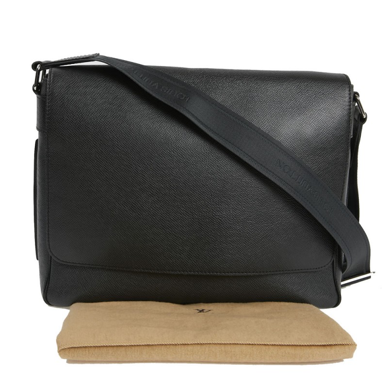 LOUIS VUITTON 'Roman' flap bag in Slate colore taiga leather - VALOIS  VINTAGE PARIS