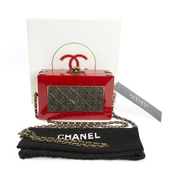 CHANEL Paris-Shanghai Minaudière in Red Resin