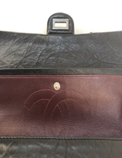 Sac Mademoiselle 2.55 CHANEL cuir froisé noir