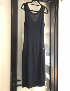 Robe CHANEL T 34 bleue avec doublure