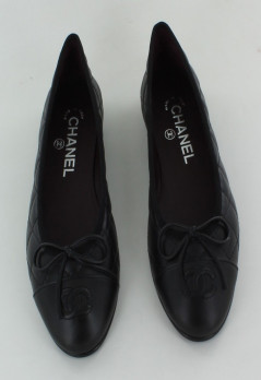 Ballerines CHANEL T 35.5 noires matelassées