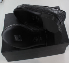 Ballerines CHANEL T 35.5 noires matelassées