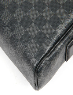 Sac messenger LOUIS VUITTON toile enduite Damier Graphite