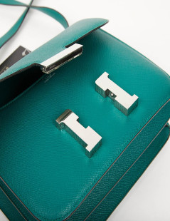 HERMES Constance Elan Bag in Malachite Green Epsom Leather