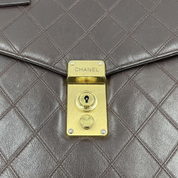 Serviette CHANEL cuir matelassé marron Vintage