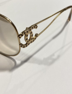 Lunettes de soleil CHANEL