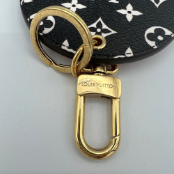 Porte clefs LOUIS VUITTON