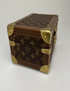 Treasure box 24 LOUIS VUITTON