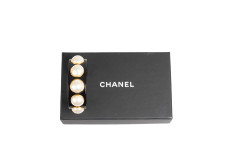 Bracelet CHANEL incrusté perles nacrées