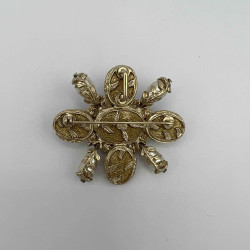 Broche croix CHANEL 