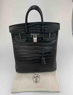 HERMES HAC 40 bag in black crocodile leather