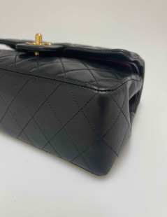 Sac CHANEL vintage classique noir