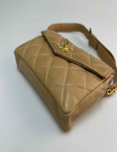 Banane CHANEL vintage beige