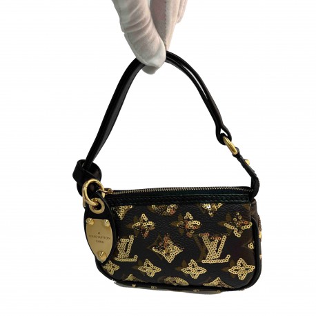 Louis Vuitton Limited Edition Alligator Monogram Charms Linda Scarf Bag  Black