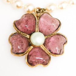 Collier perles MARGUERITE DE VALOIS fleurette